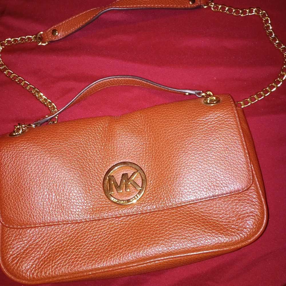 Michael Kors purse - Picture 1 of 11